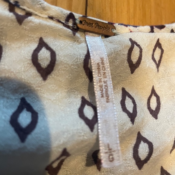 Flowy Free People top - Picture 2 of 4